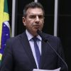 Comissão aprova permissão para motorista parar em qualquer local para passageiro com necessidade especial – Notícias